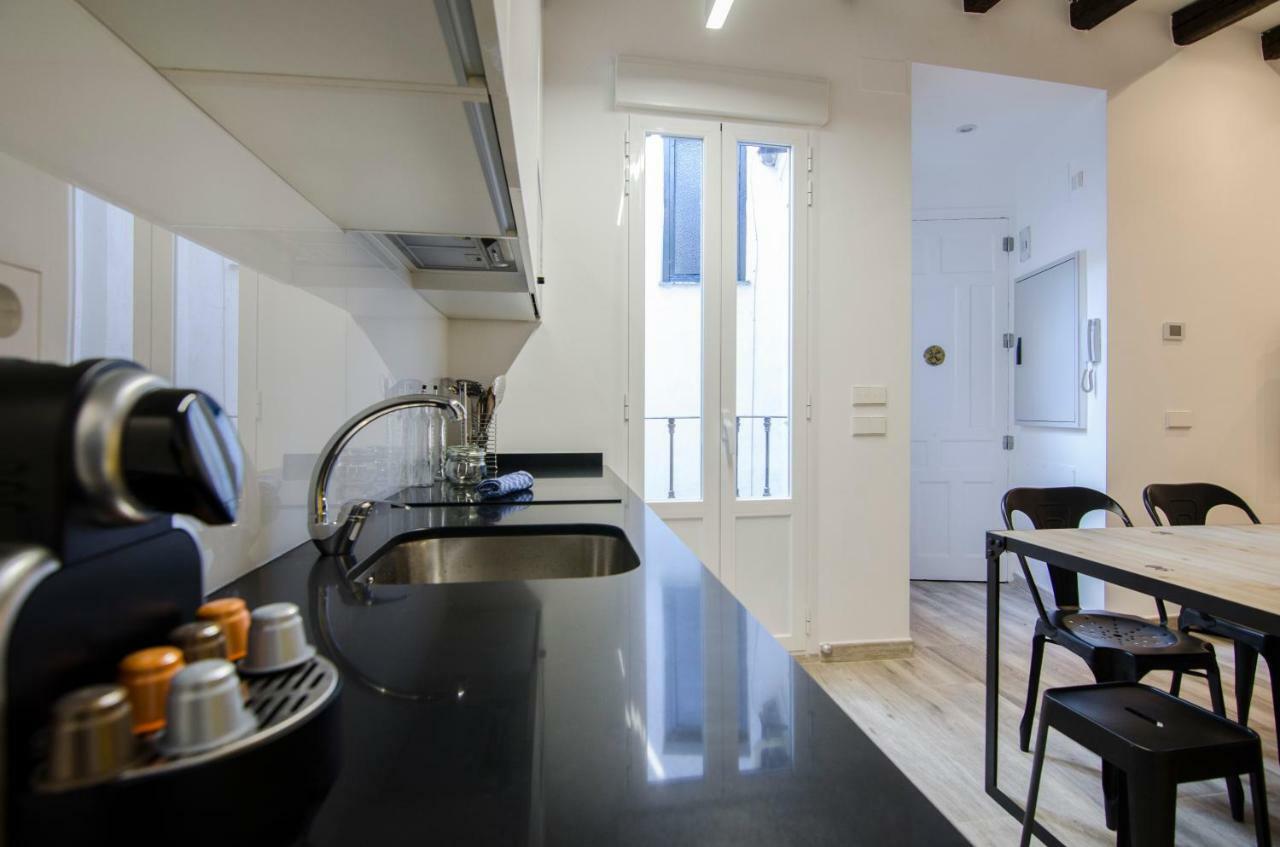 Luminoso Familiar- 2D 2B- Cava Alta Appartement Madrid Buitenkant foto